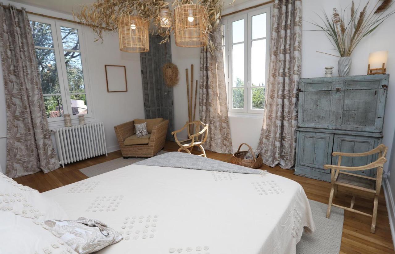 Demeure Urbaine Apartment โรม็อง-ซูร์-อีแซร์ ภายนอก รูปภาพ